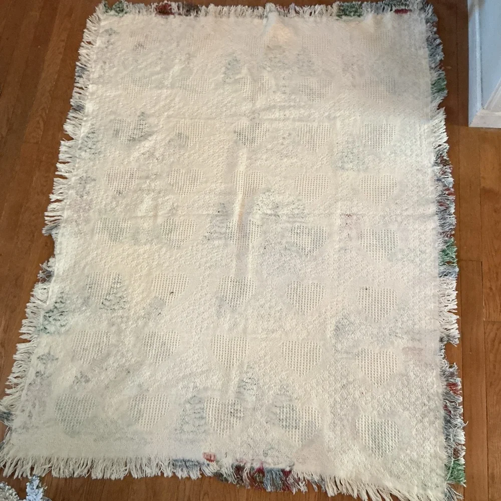 Animal-Themed‎ Woven Wall Tapestry or Blanket